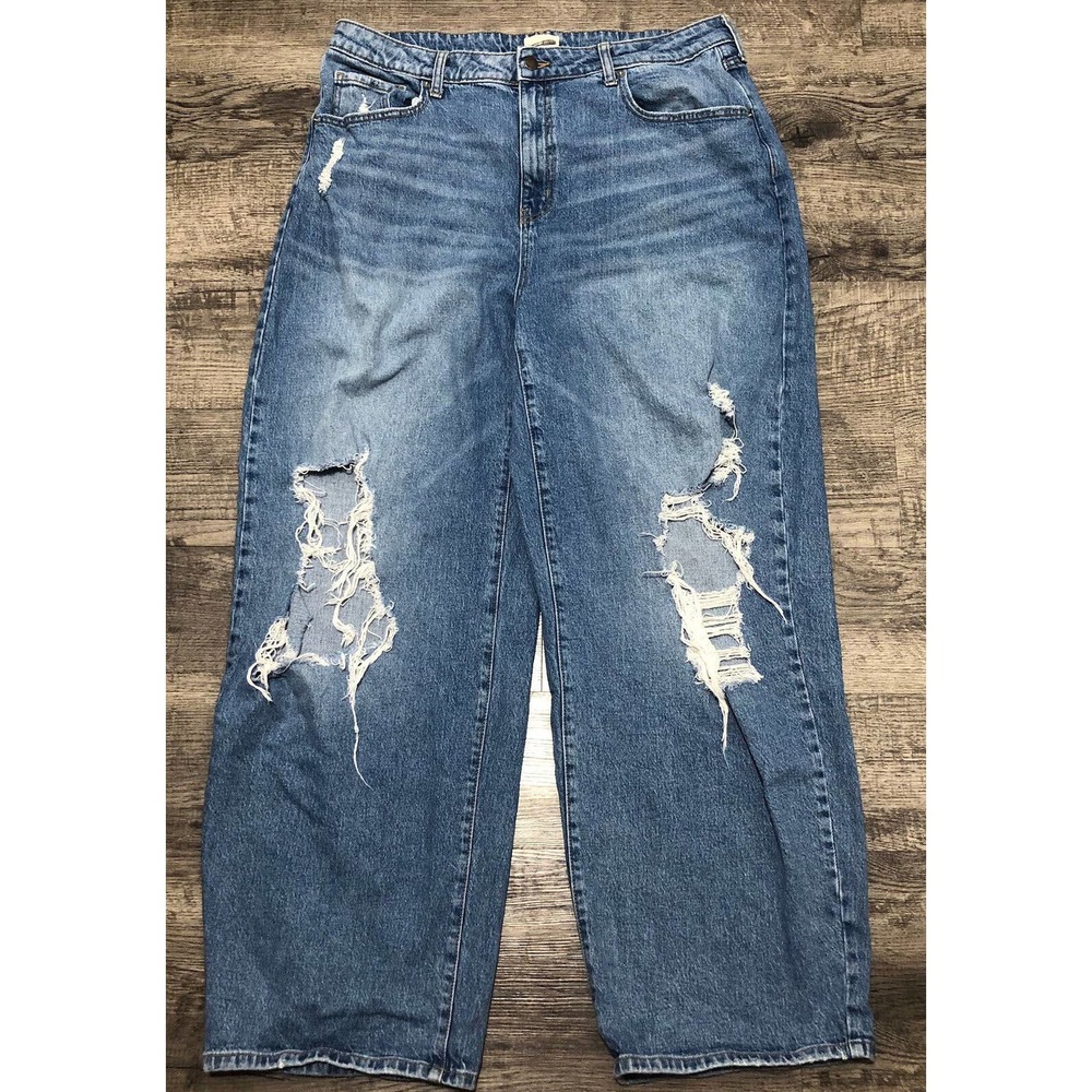 Universal Thread Ripped Jeans Sz 18/34R Waist 38” Boyfriend High Rise Denim D24